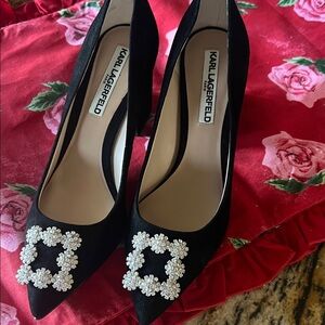 Karl Lagerfeld Elegant Black Heels with Floral Crystal Accent